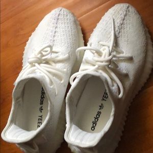 🚫SOLD🚫Adidas Yeezy